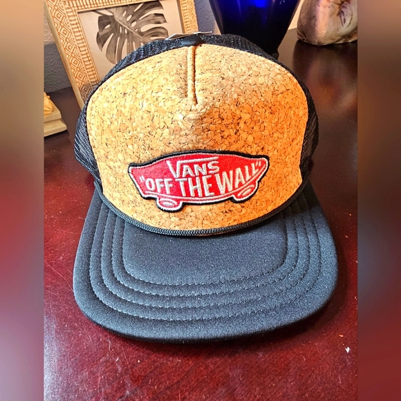 Vans Other - New with Tags Van's Cork Snapback Trucker Cap
